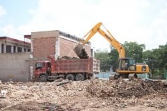 棚户区拆迁土地使用权怎么补偿？